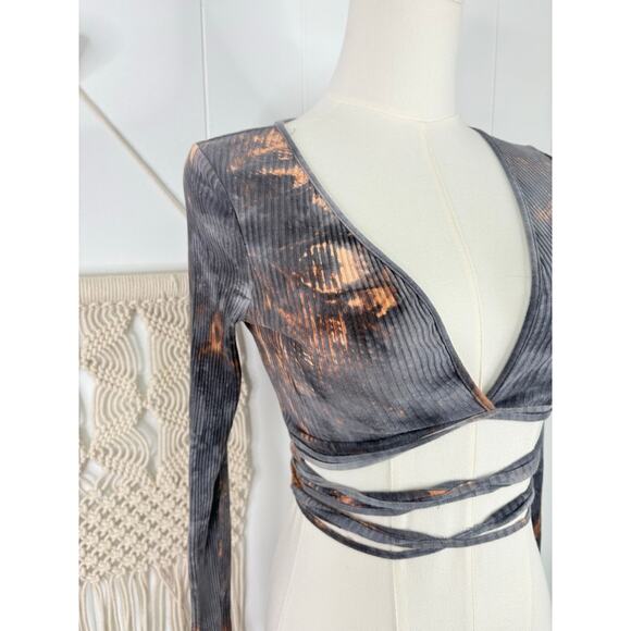 I.AM.GIA Ribbed Tie Dye Long Sleeve Crop Top Womens XS Gray Orange - Picture 3 of 7